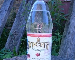 Vichy Classique Cranberry 1.5L X47