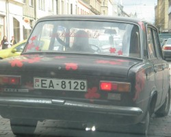 shitas auto labs, bet man buus moskvich ar uzrakstu-    Brazdaikis- - 1. foto