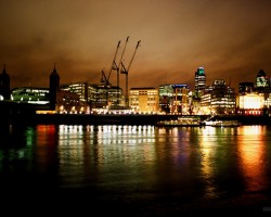Night over Thames