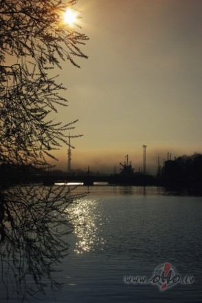 <span class="f15 lh1p5">Migla no jūras</span>