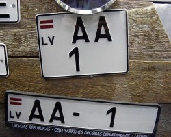 AA-1
