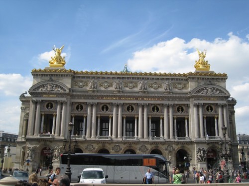 <span class="f15 lh1p5">Opera</span>
